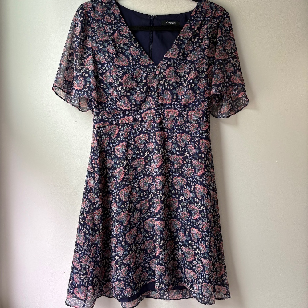 Madewell Fluttered Sleeve lined mini dress